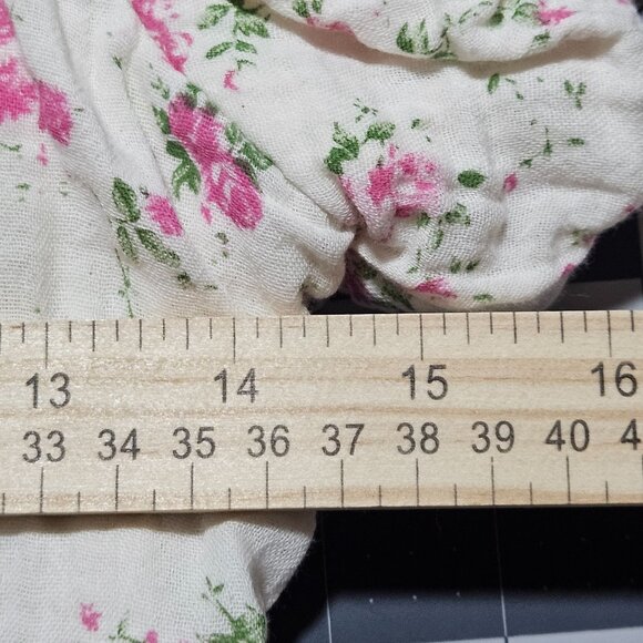 Floral Puff Sleeve Smocked Crop Top With Ruffle Hem Spring - Picture 12 of 14